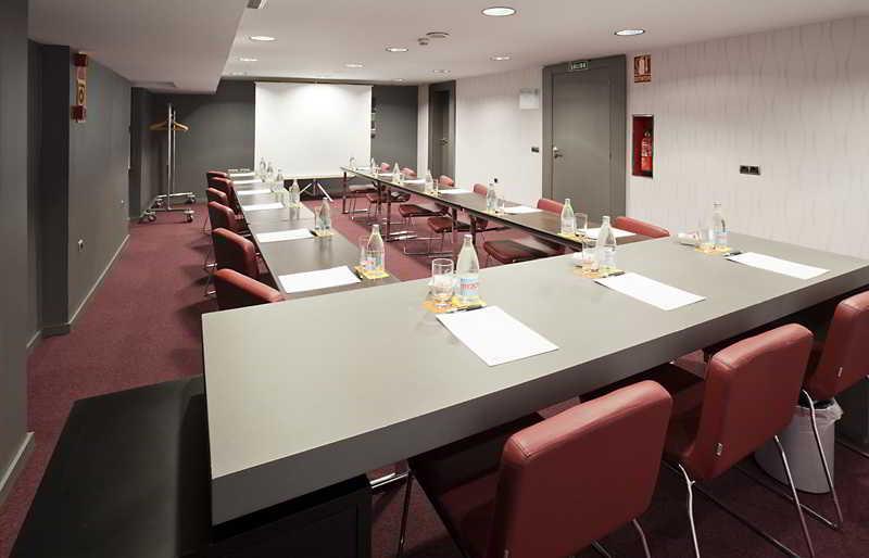 Ilunion Almirante Hotel Barcelona Exterior photo
